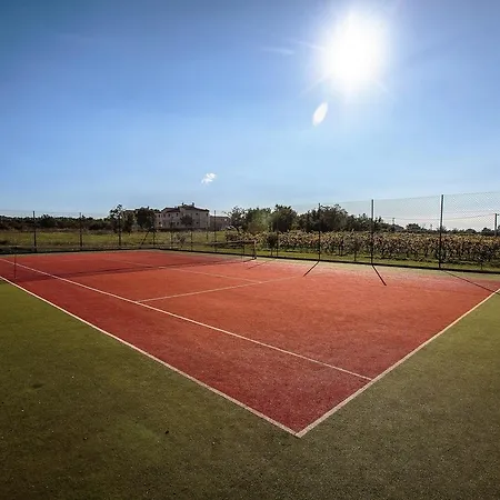 Zanella Apartamento *